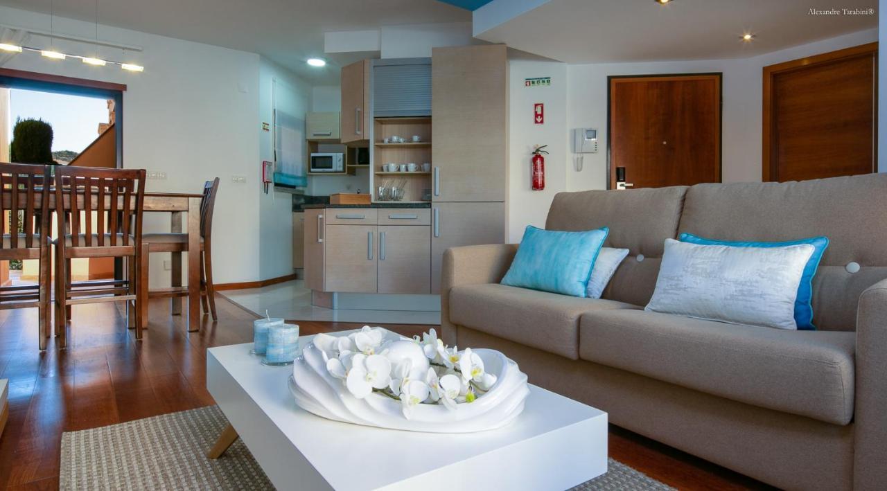 Luzbay Pool Apartments Exterior foto